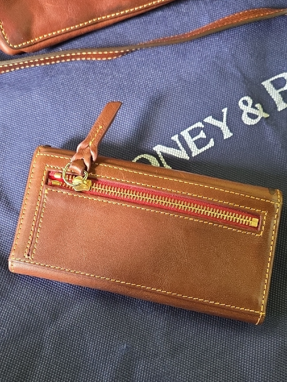Dooney & Bourke Florentine Clayton Satchel & Wallet - Picture 6 of 13